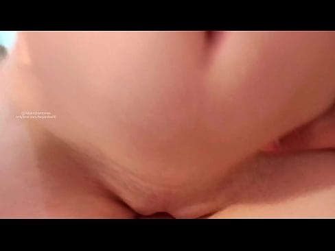 ❤️ Nukuin siskoni huoneessa ja niin heräsin siihen ️❌ Pornovideo at us ﹏