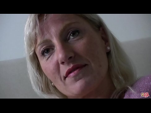 ❤️ Äiti jota me kaikki nussimme ... Lady, käyttäydy kunnolla! ️❌ Pornovideo at us ﹏